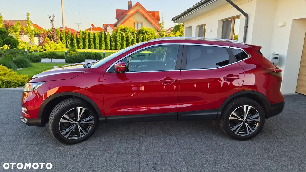 Nissan Qashqai 1.3 DIG-T N-WAY - 2