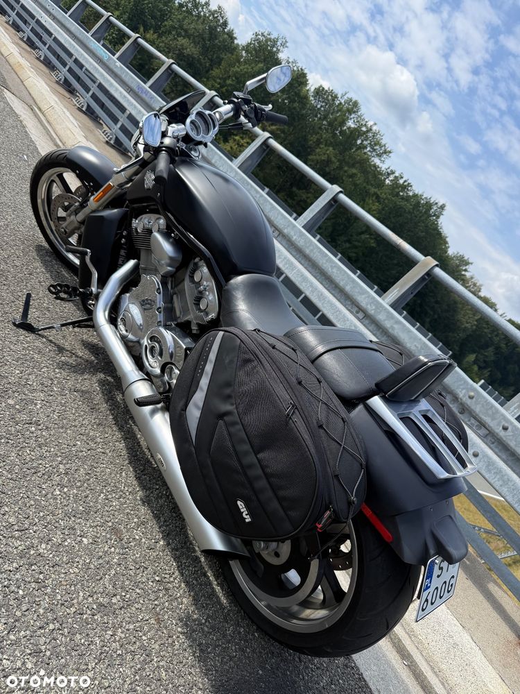 Harley-Davidson V-Rod Muscle - 8