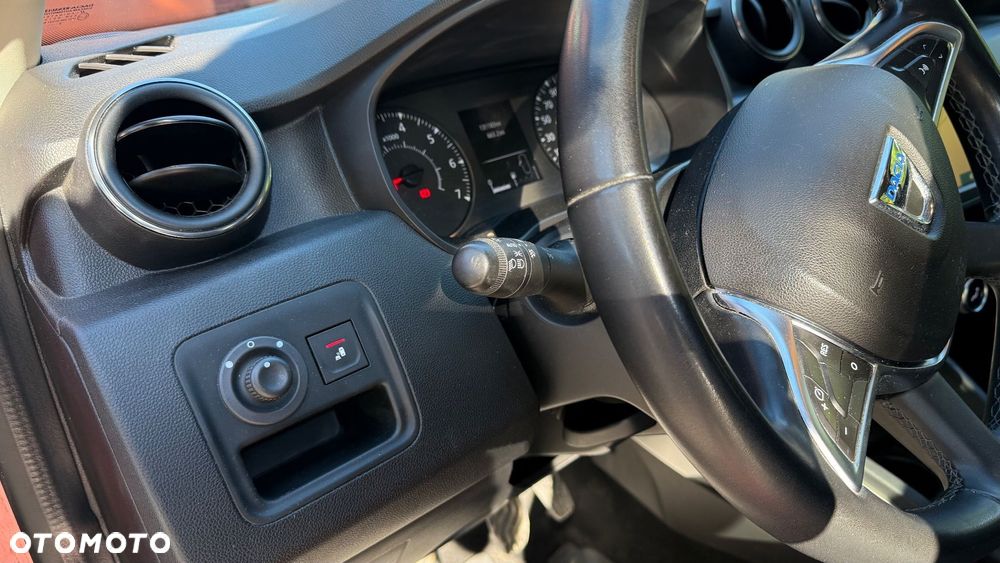 Dacia Duster TCe 130 4WD GPF Celebration - 24