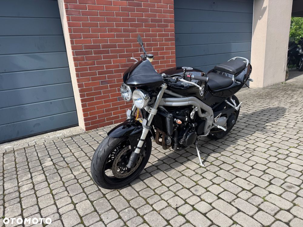 Triumph Speed Triple - 18