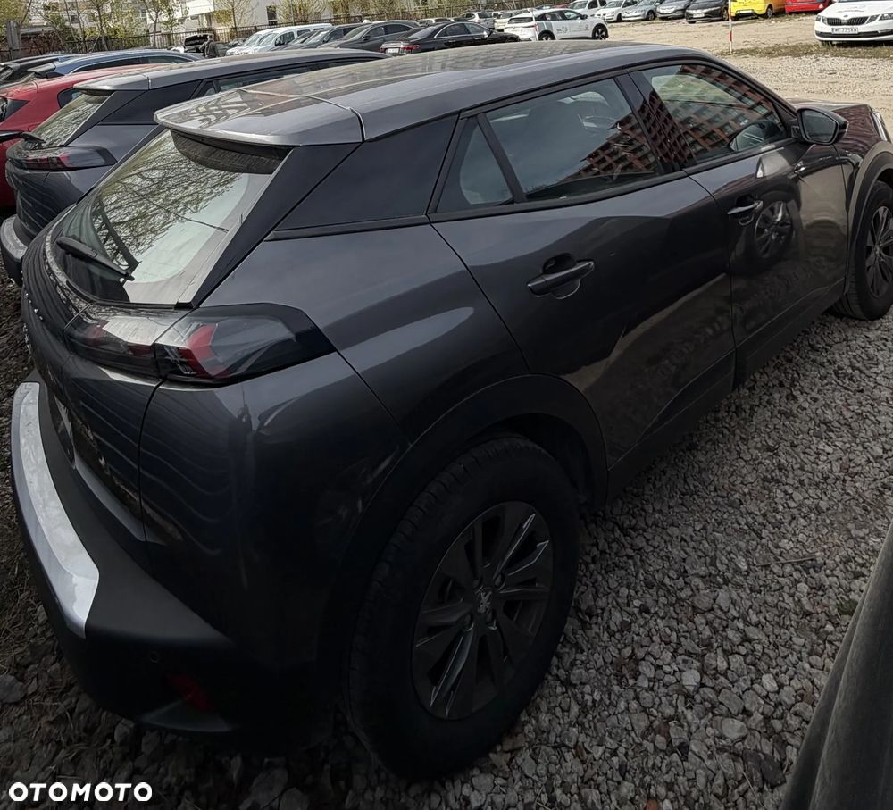 Peugeot 2008 PureTech 100 Active S&S BVM6 - 11