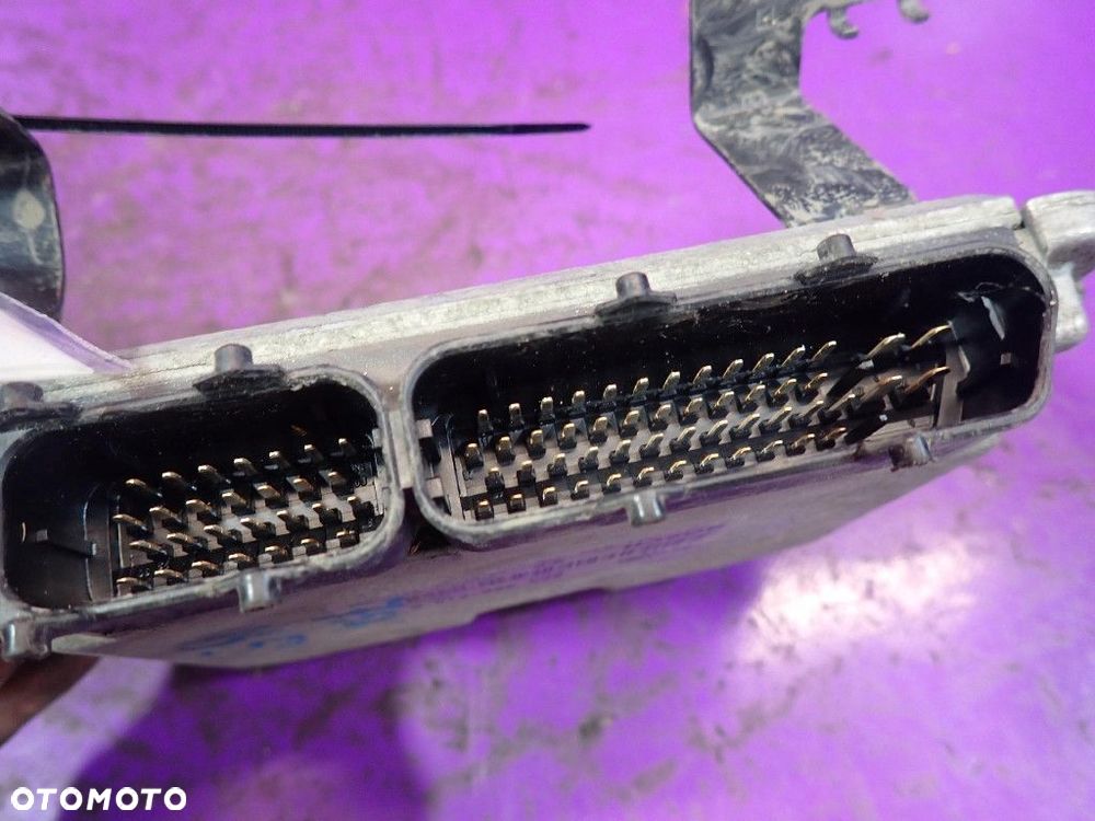 VW GOLF IV 4 97- 1,8T AGU KOMPUTER STEROWNIK SILNIKA 06A906018R 0261204673 - 3