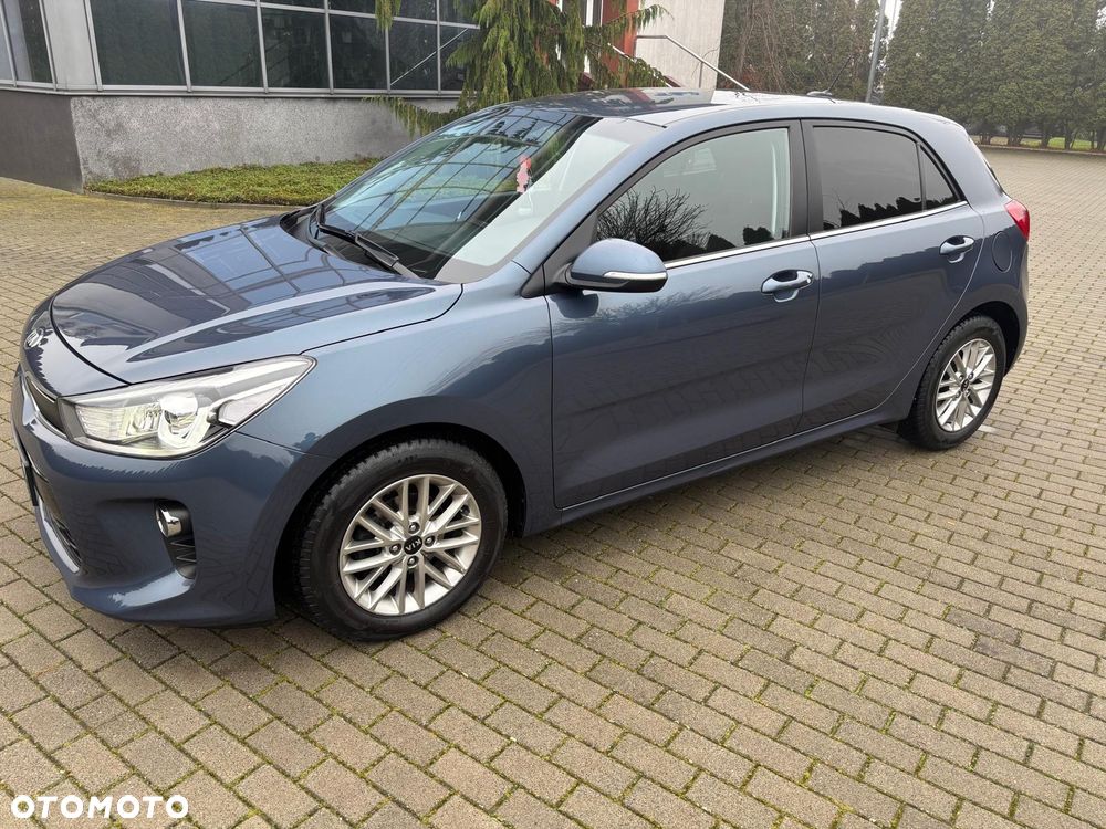 Kia Rio 1.2 Business Line - 12