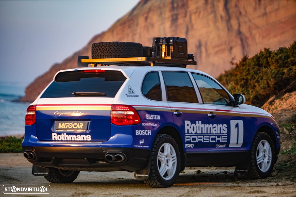 Porsche Cayenne Turbo - 19