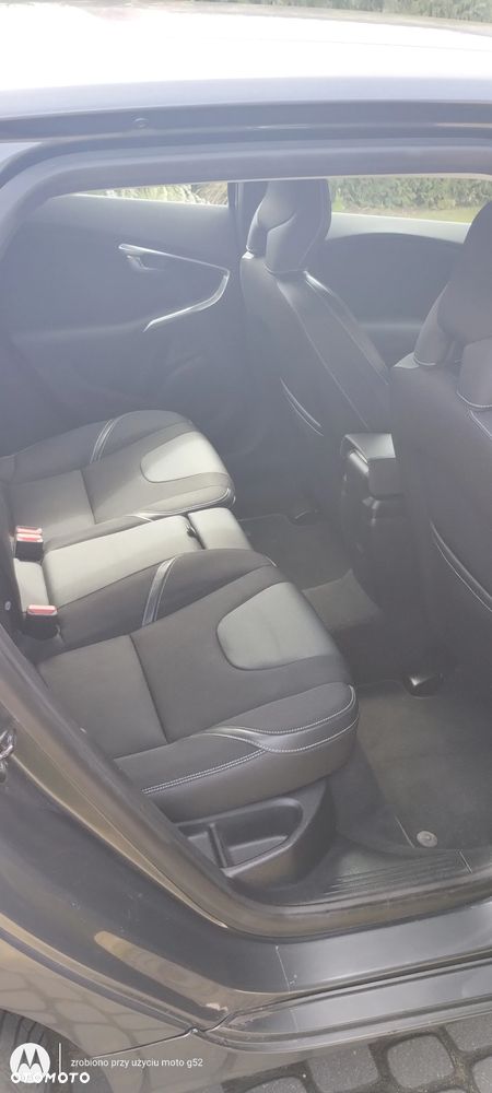 Volvo V40 D2 Momentum - 12
