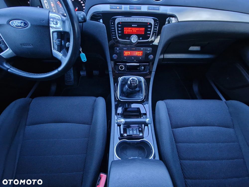 Ford S-Max 2.0 T Titanium - 21