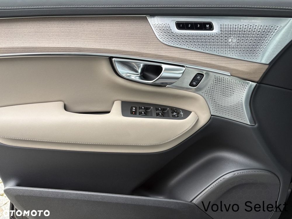 Volvo XC 90 - 20