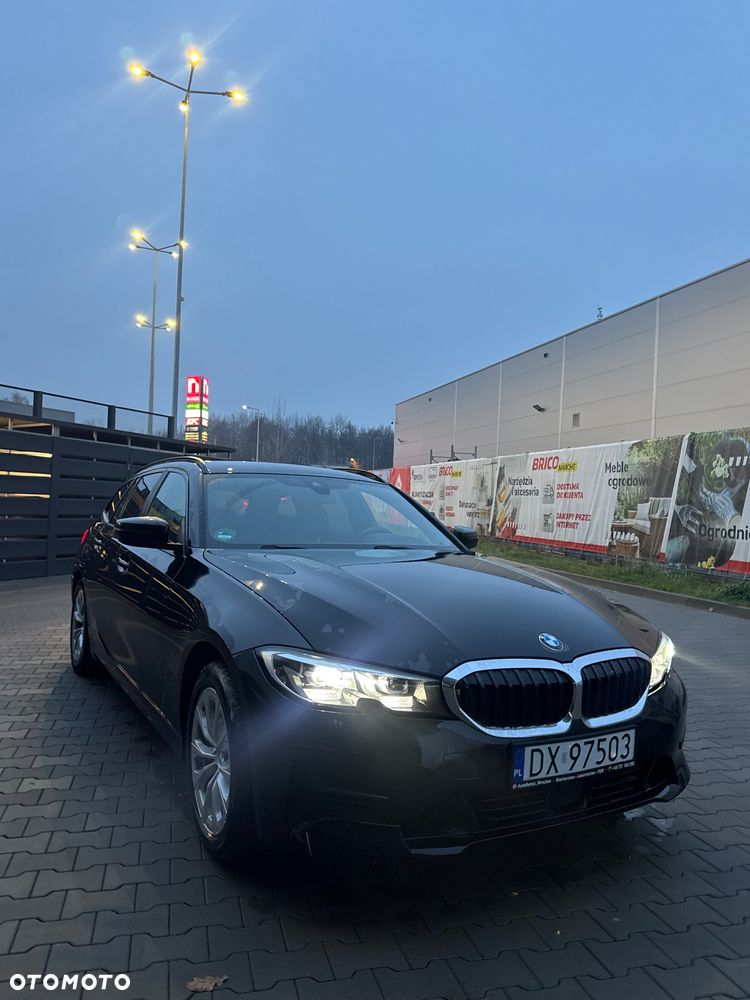 BMW Seria 3 320d xDrive Sport Line Shadow - 7