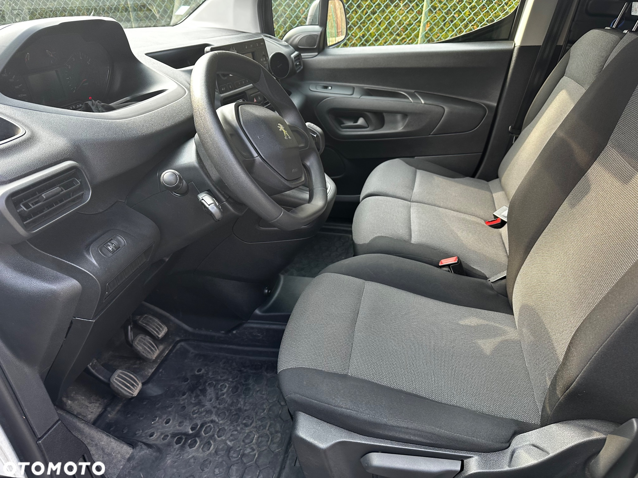Peugeot Partner 1.5 BlueHDI L2 Pro (bryg.) - 19