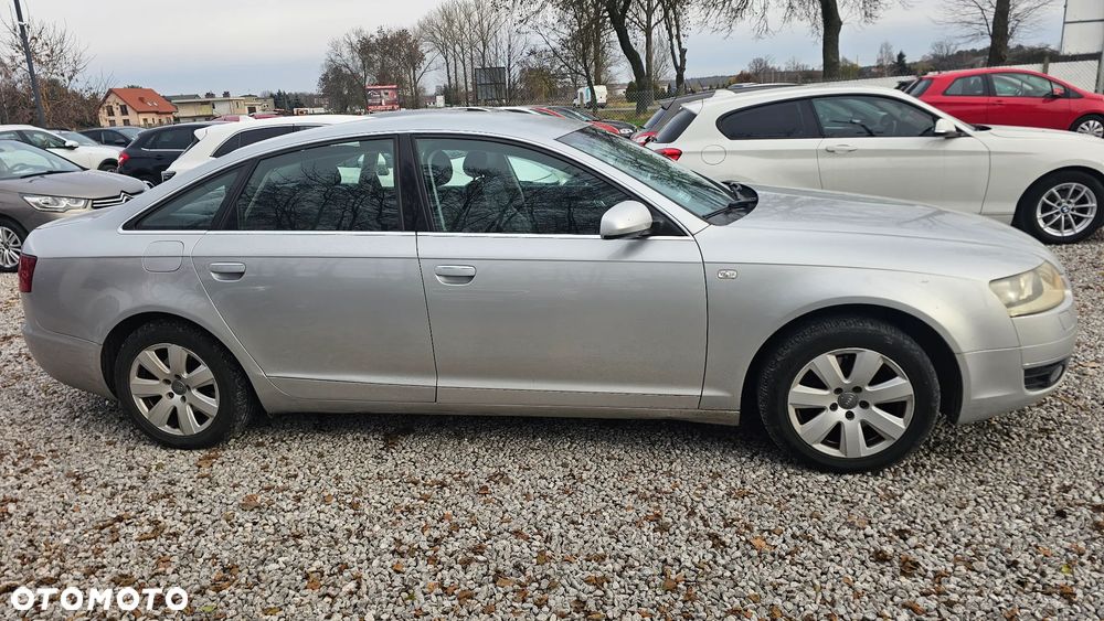 Audi A6 Limousine 2.4 - 7