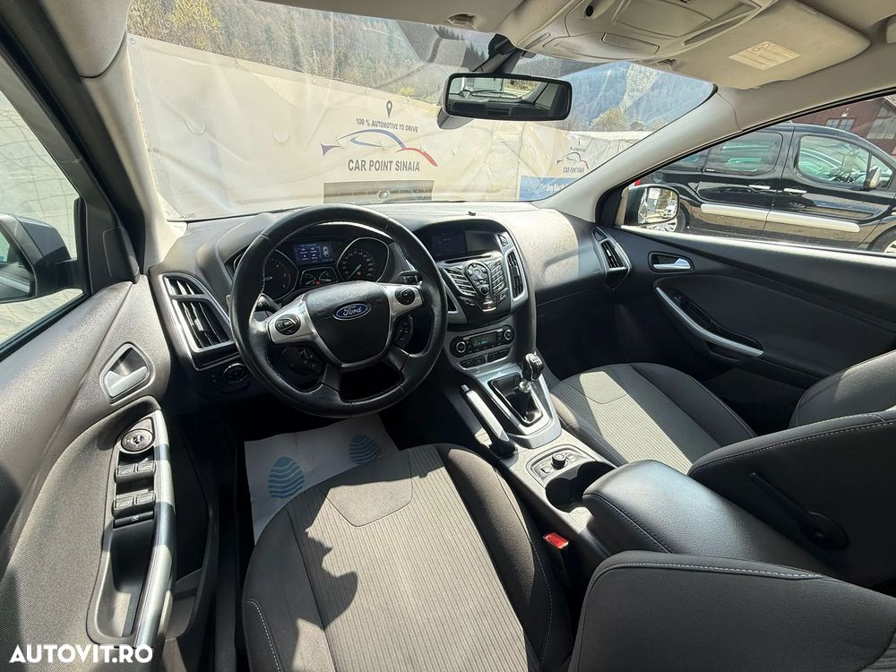 Ford Focus 1.6 TDCI DPF Titanium - 10