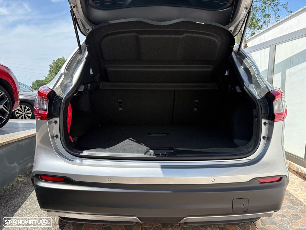 Nissan Qashqai 1.2 DIG-T N-Connecta RS+PS 18 - 5