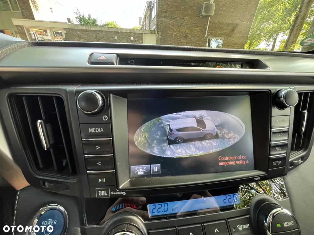 Toyota RAV4 Hybrid Platinum 4x4 - 20