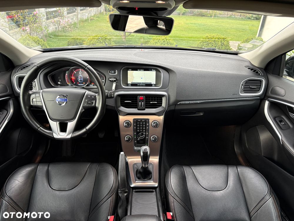 Volvo V40 Cross Country D3 Summum - 15