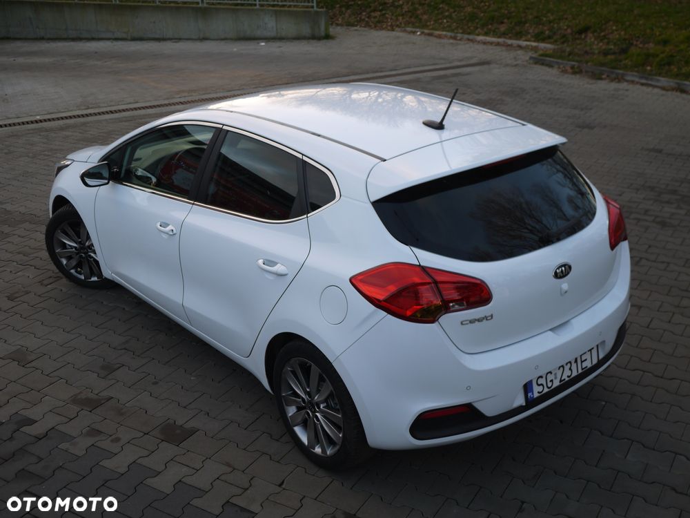 Kia Ceed 1.6 GDI Spirit - 21