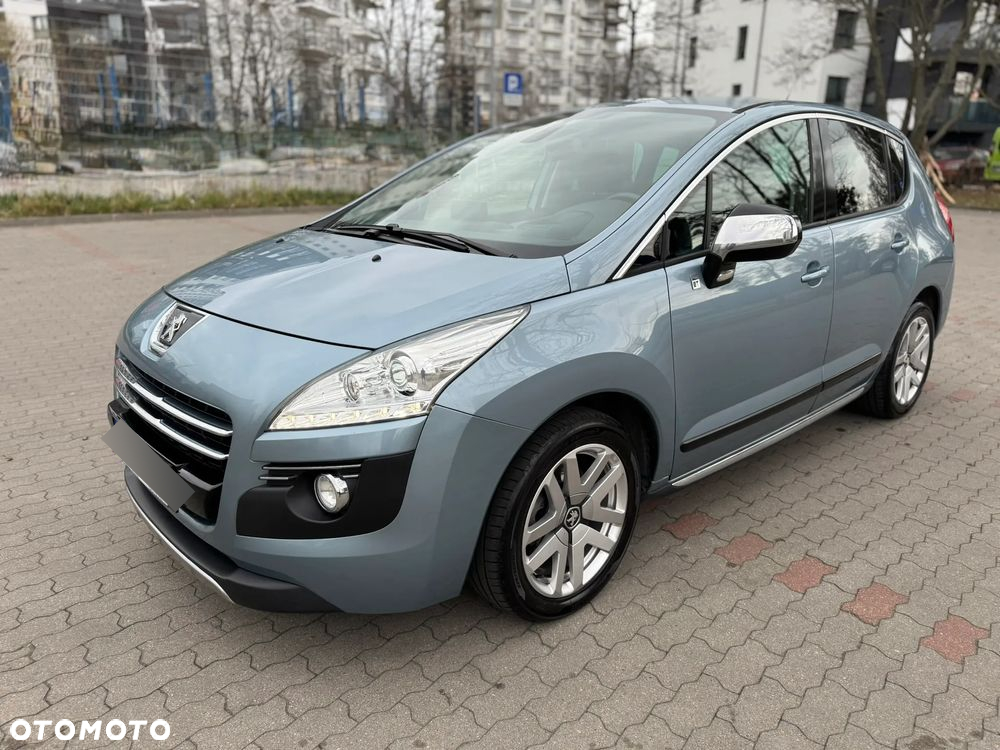 Peugeot 3008 2.0 HYbrid4 - 4