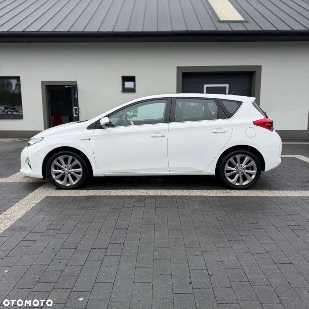 Toyota Auris - 5