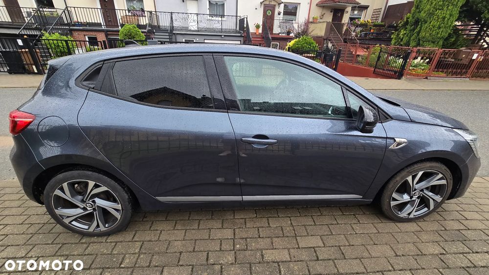 Renault Clio - 5