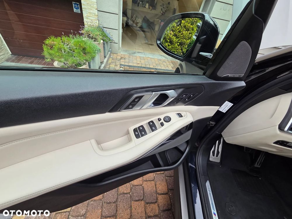 BMW X5 - 11