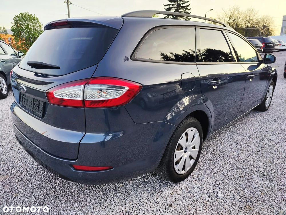 Ford Mondeo - 4