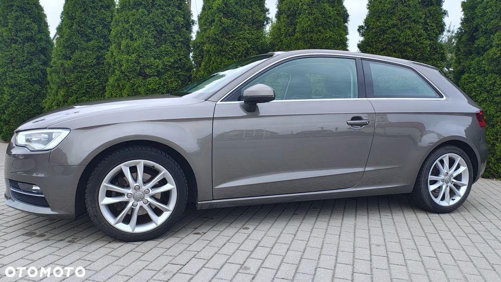 Audi A3 2.0 TDI Attraction S tronic - 7