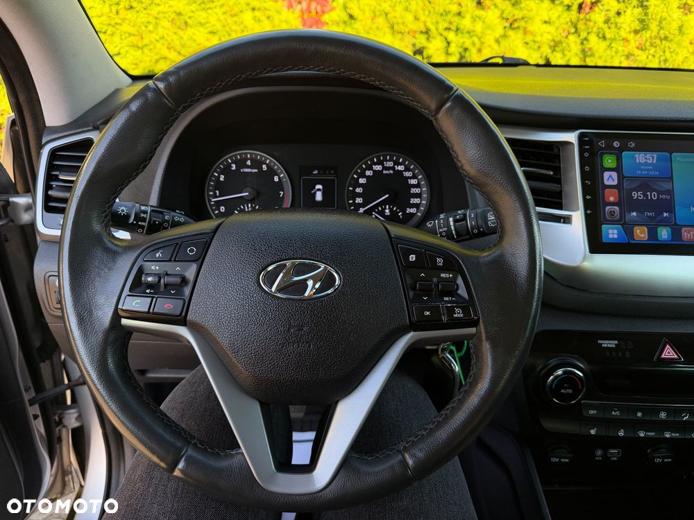 Hyundai Tucson - 32