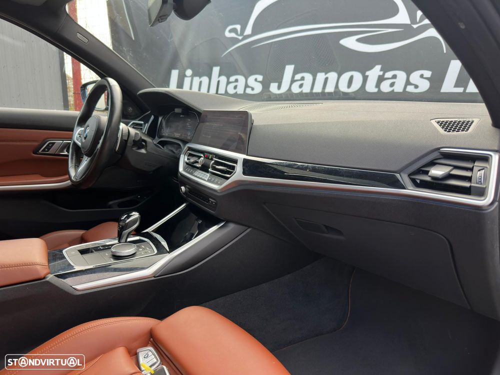 BMW 330 e Aut. Luxury Line - 41