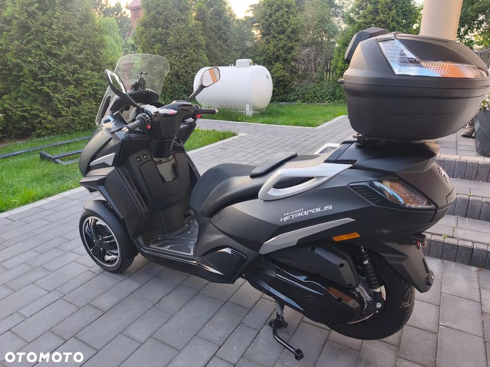 Peugeot Metropolis - 6