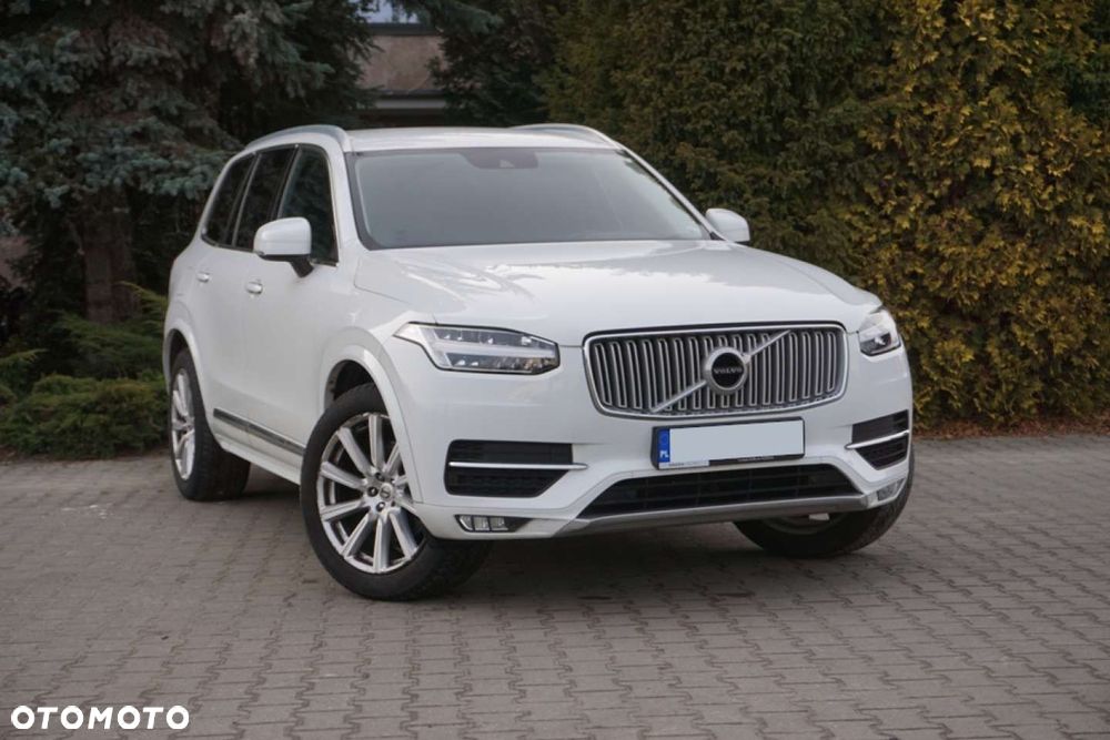Volvo XC 90 - 3