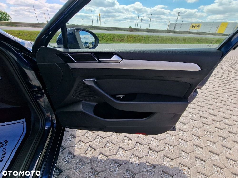 Volkswagen Passat Variant - 26