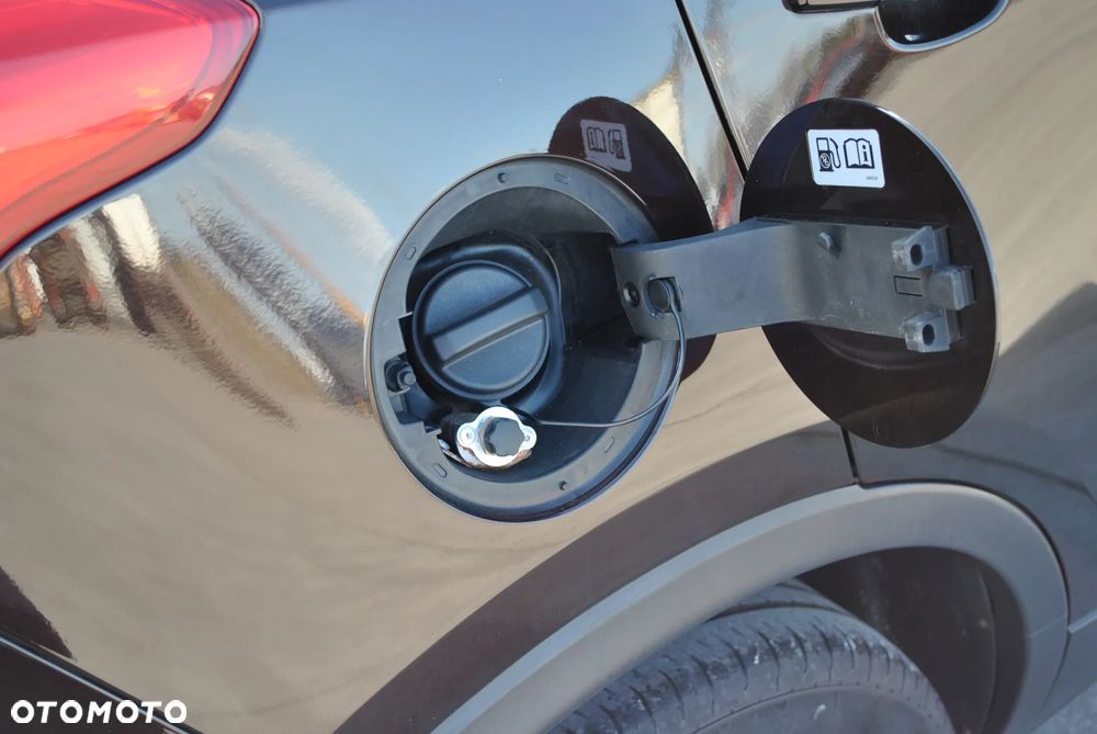 Opel Mokka 1.4 T Cosmo S&S - 17