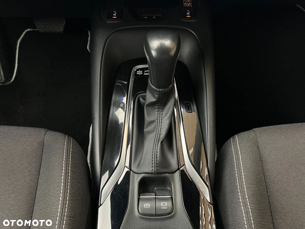 Toyota Corolla 1.8 Hybrid Comfort - 31