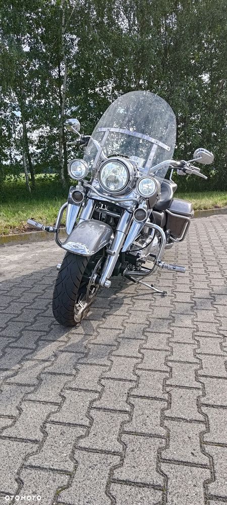 Harley-Davidson Touring Road King - 2