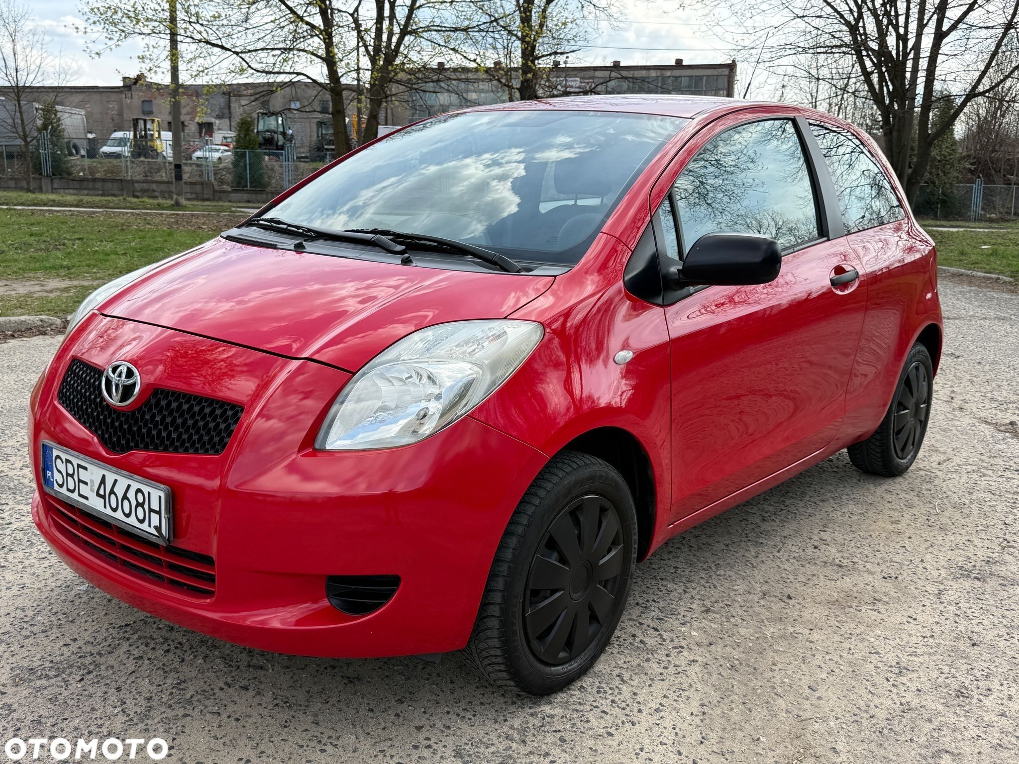 Toyota Yaris 1.0 Luna Start - 1