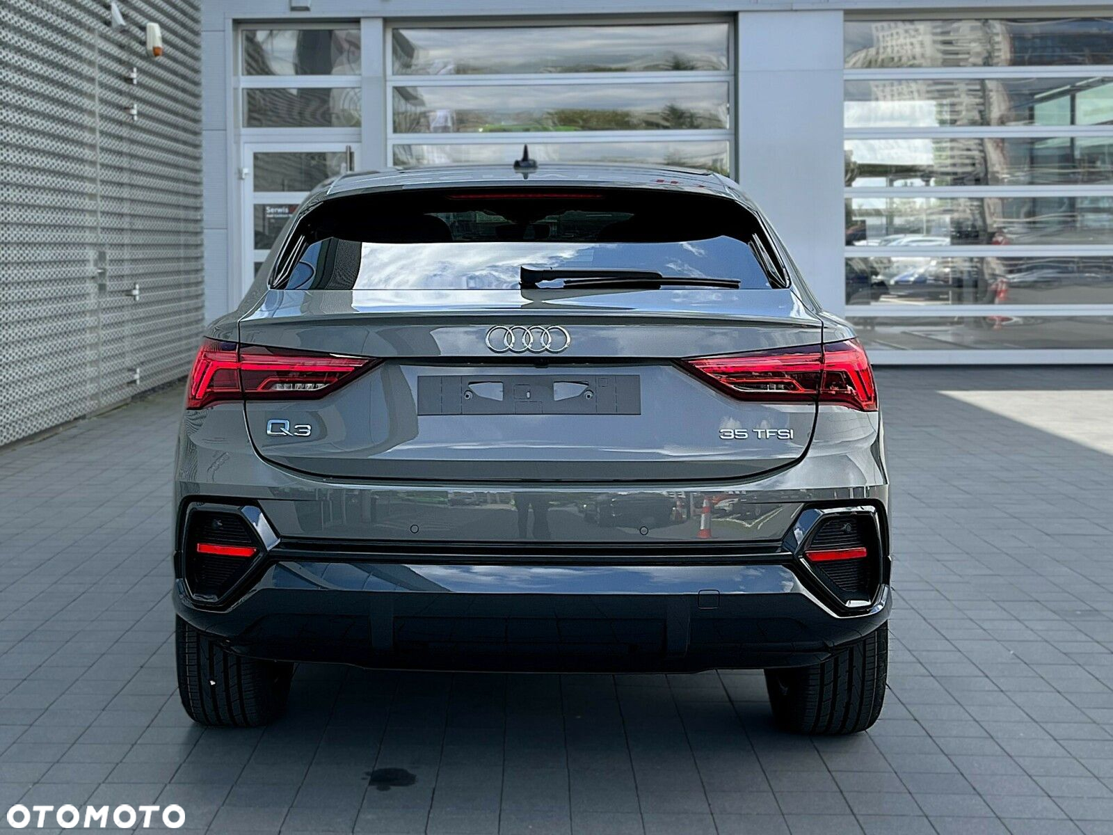 Audi Q3 Sportback - 6