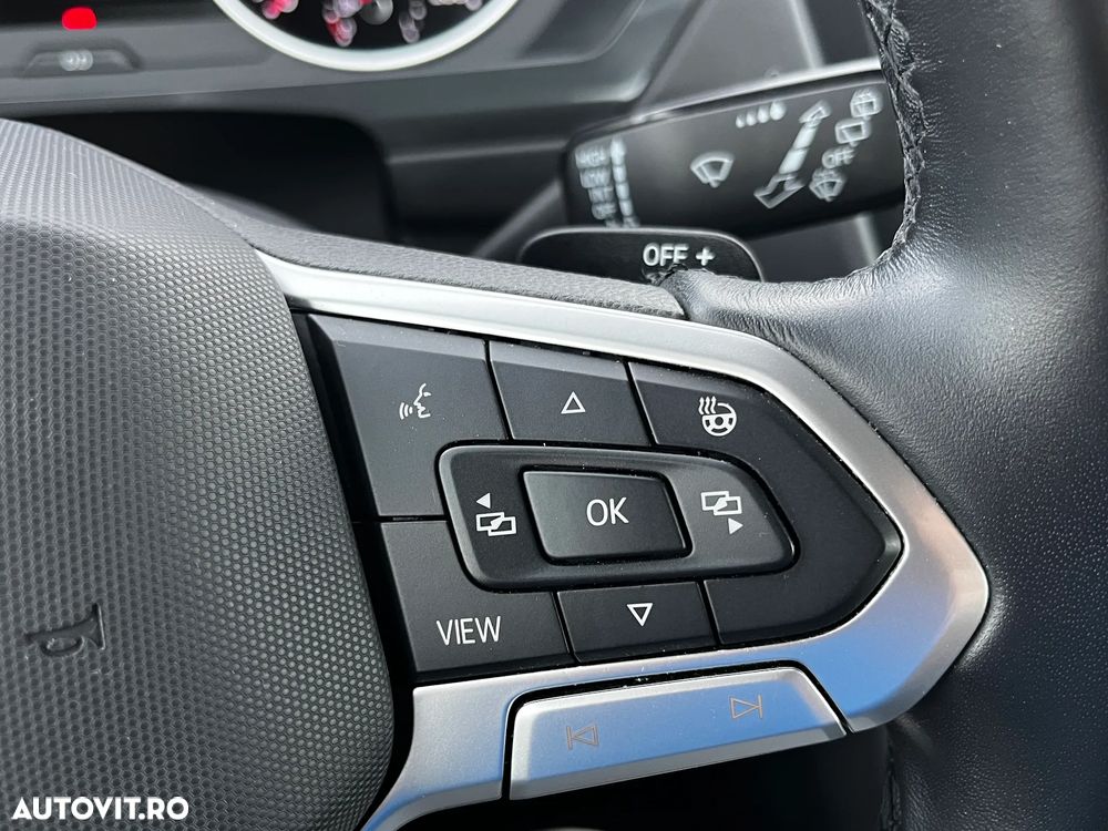 Volkswagen Tiguan - 16