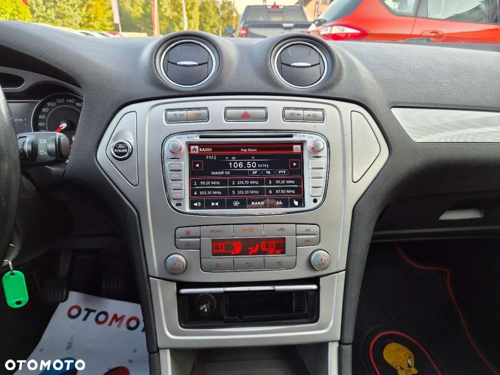 Ford Mondeo 2.0 TDCi Titanium - 21