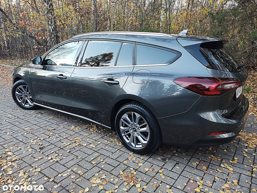 Ford Focus 1.0 EcoBoost Titanium X - 11