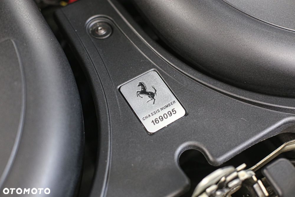 Ferrari California - 17