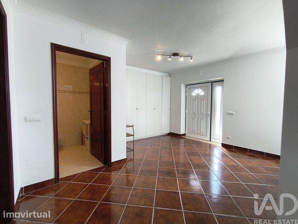 Moradia geminada T3 em Almalaguês de 185,57 m2 - Grande imagem: 4/40