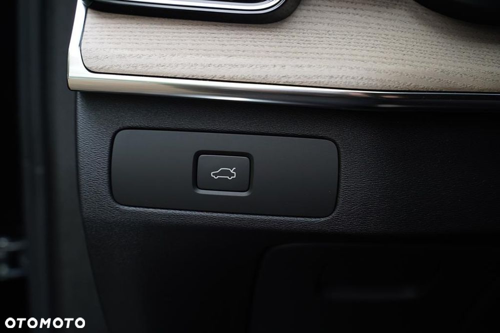 Volvo XC 90 B5 B AWD Ultra Bright 7os - 14