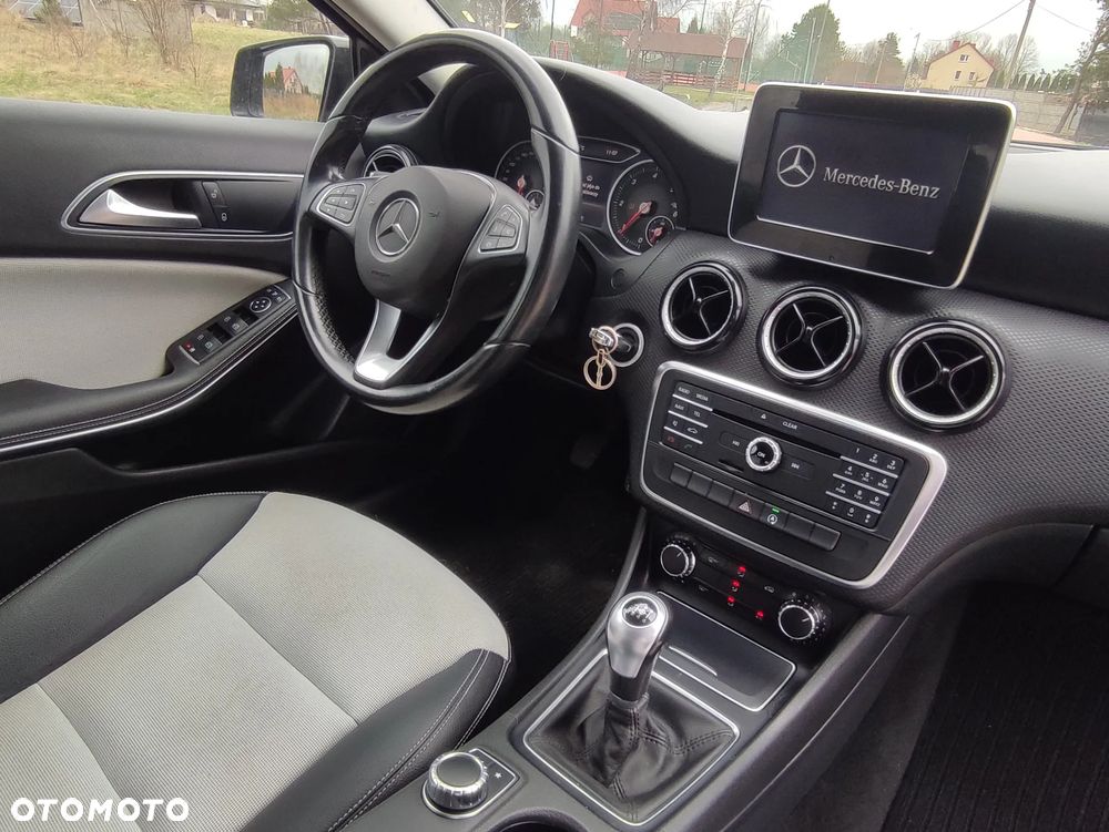 Mercedes-Benz Klasa A 160 CDI AMG Line - 12