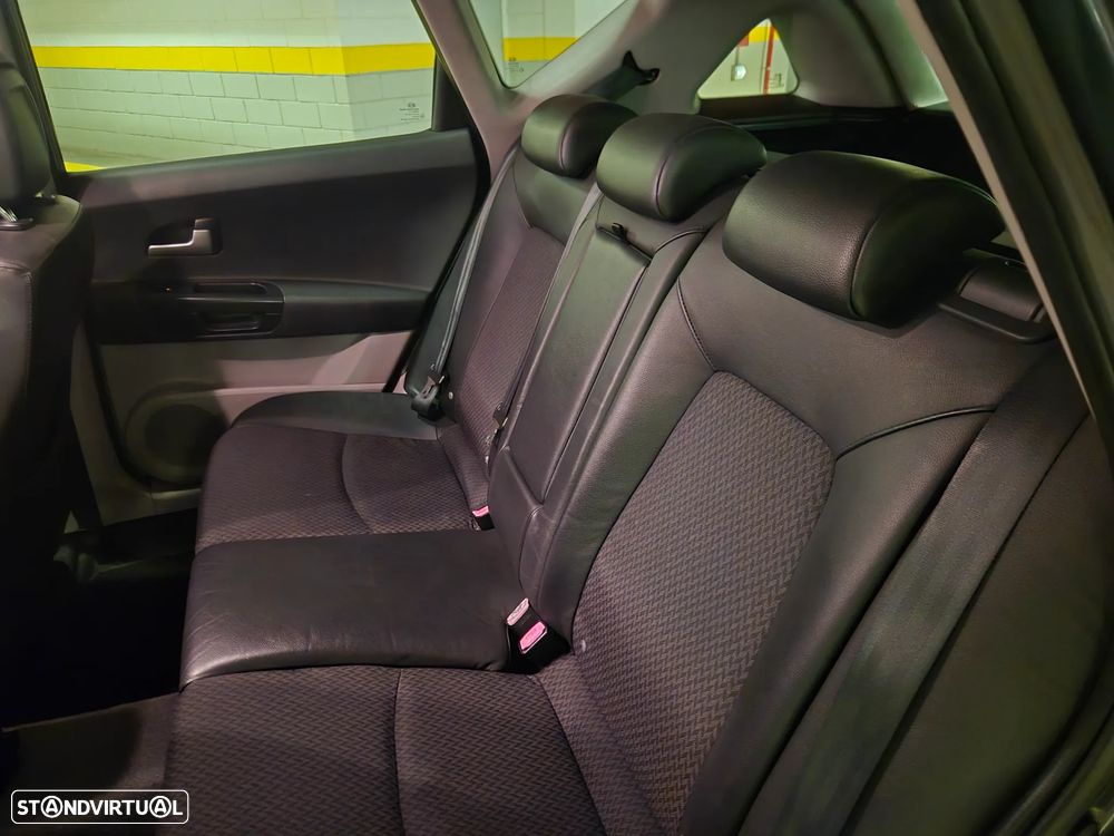 Kia Ceed SW 1.6 CRDi LX - 30