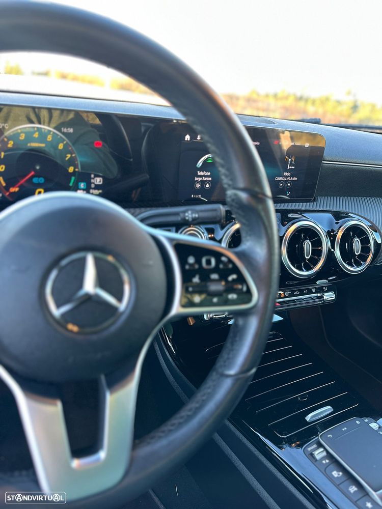 Mercedes-Benz A 250 Limousine e Style Plus - 13