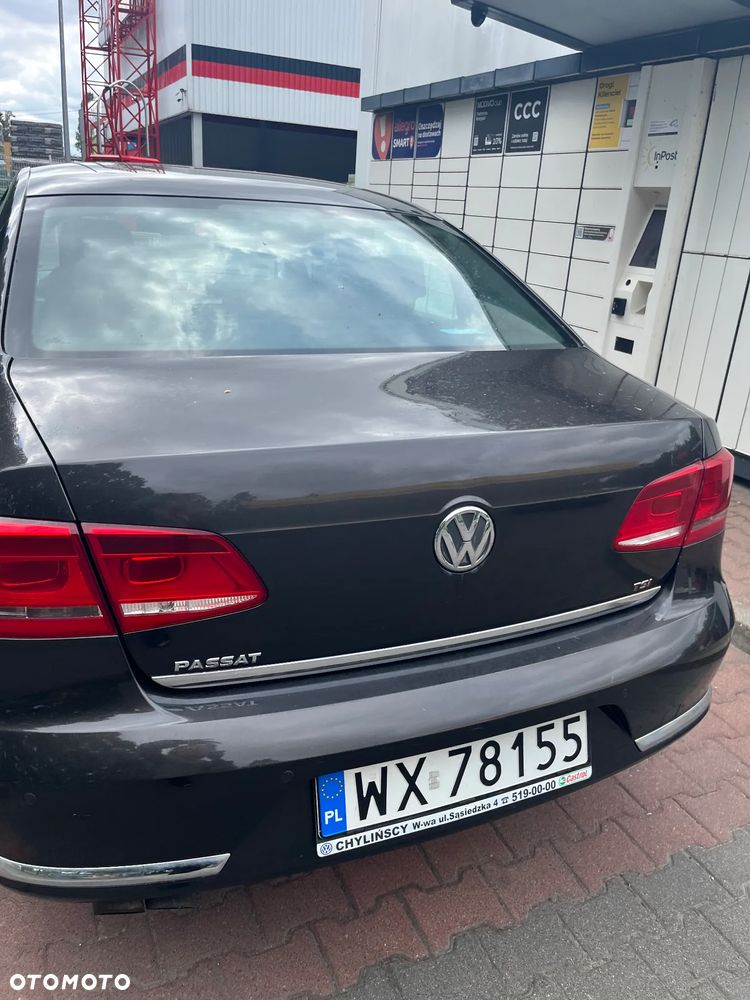 Volkswagen Passat - 7