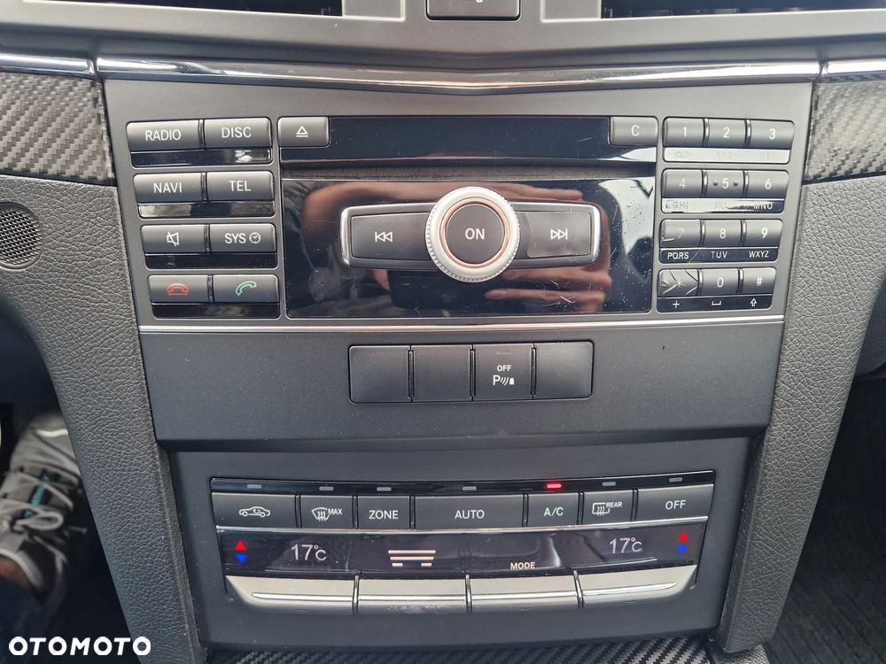 Mercedes-Benz Klasa E - 16