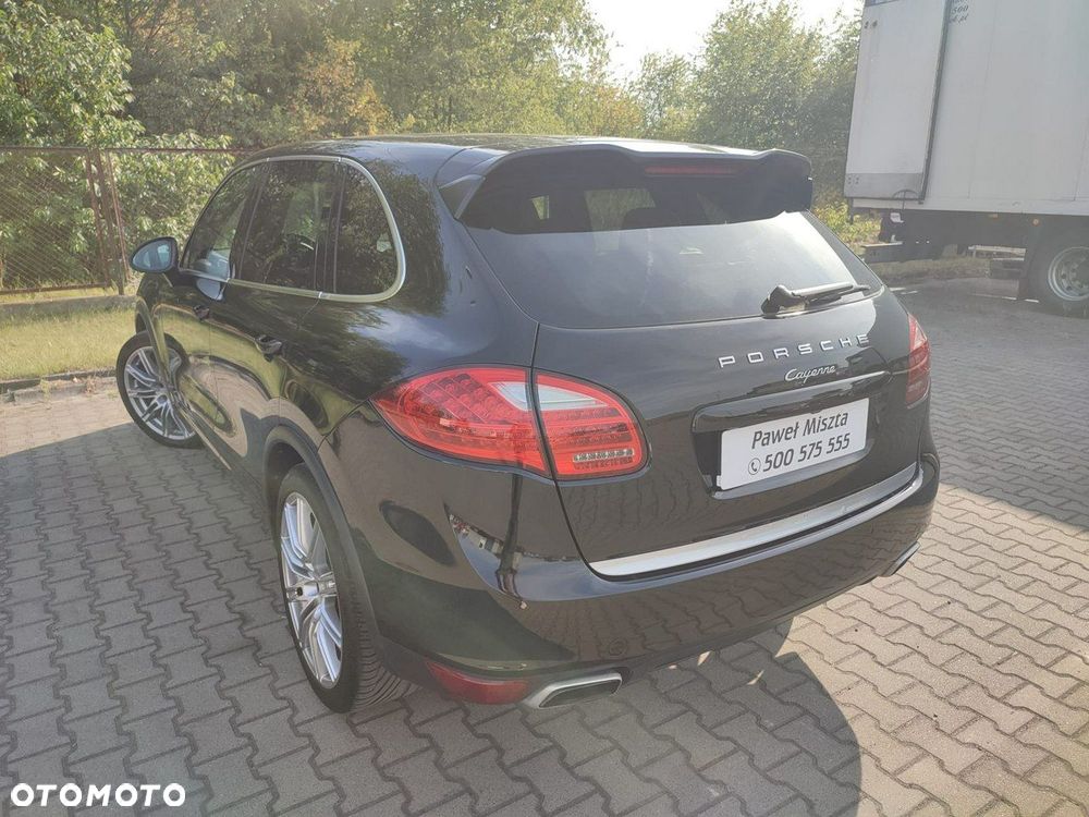 Porsche Cayenne - 32