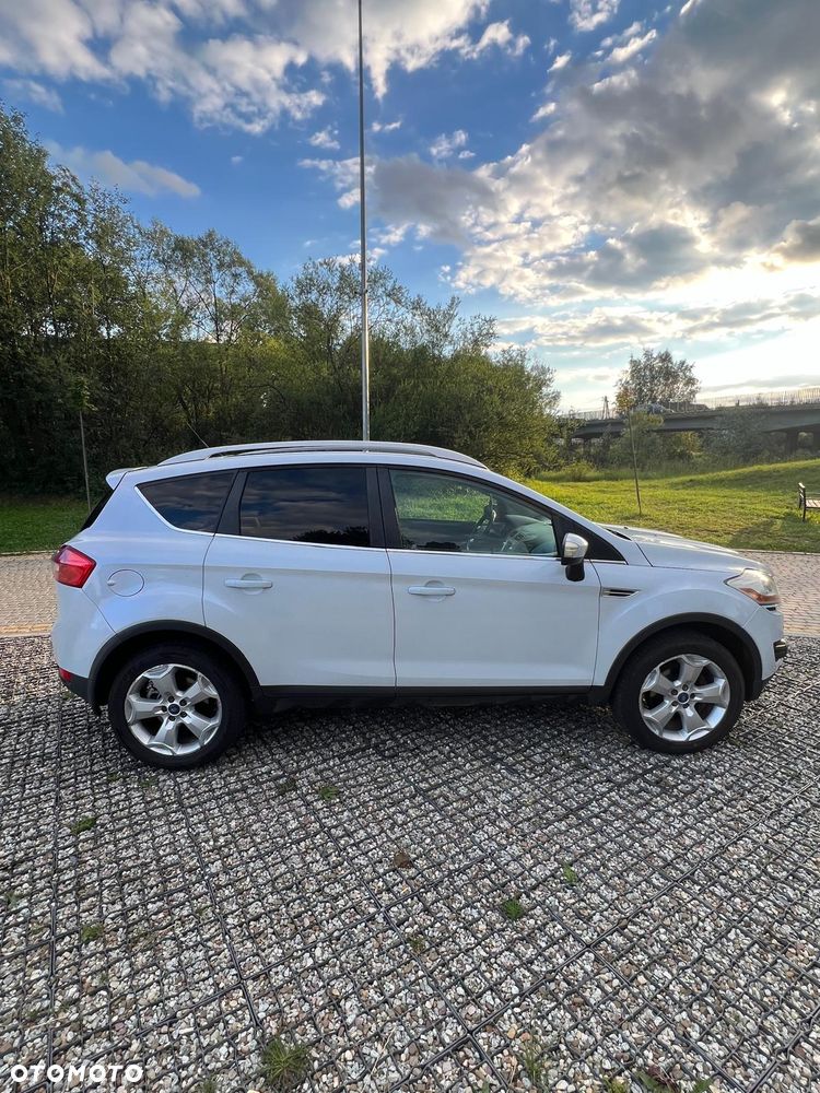 Ford Kuga 2.0 TDCi 4WD Titanium - 5