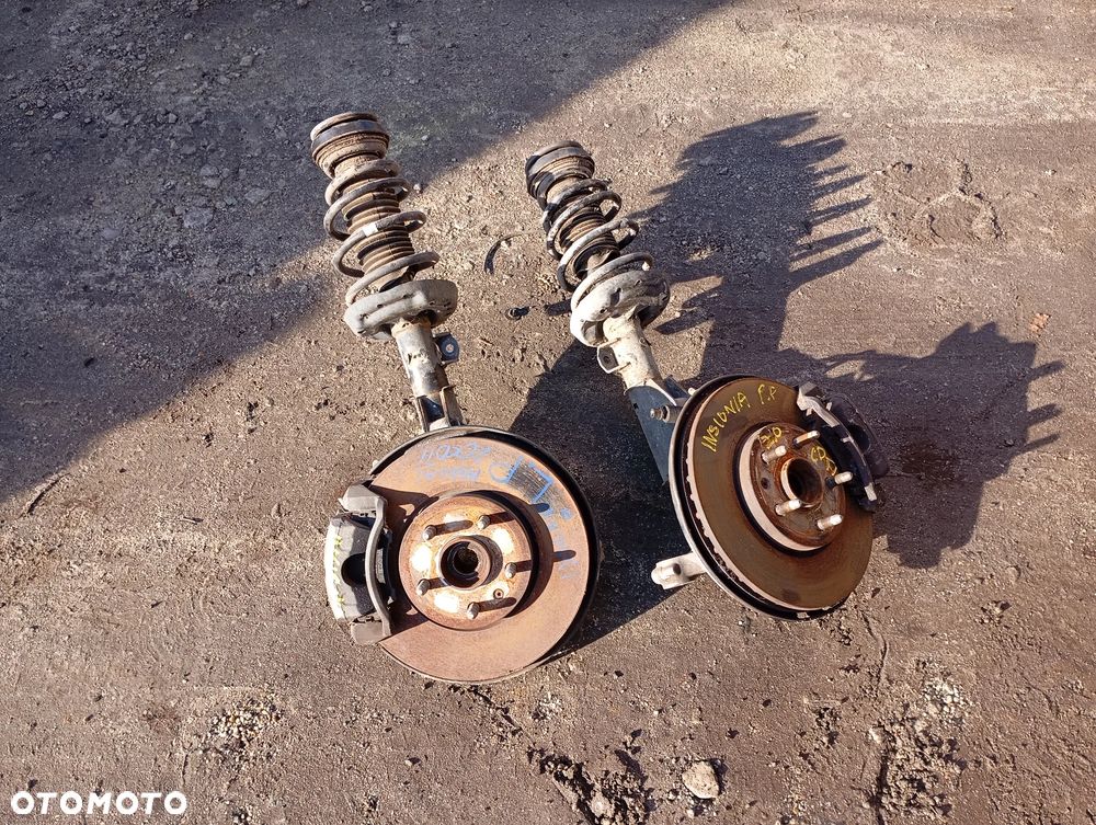 Amortyzator mcphereon zwrotnica prawa lewa opel Insignia A 2.0 cdti - 1