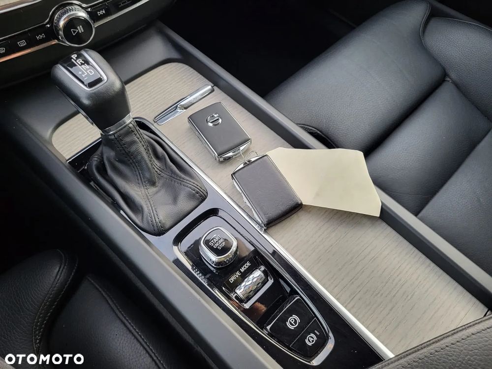 Volvo XC 60 D4 Inscription - 20